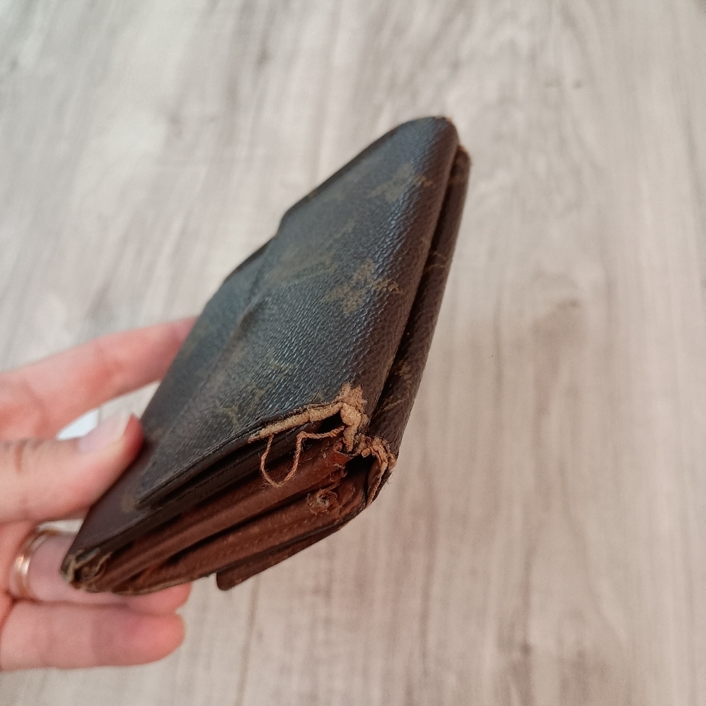 Louis Vuitton Bi-Fold Wallet Purse Monogram PVC Leather - Picture 5 of 13